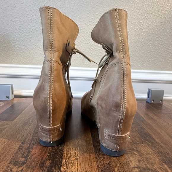 Sorel Joan of Arctic Wedge II Tan Leather Lace Boots Women's size 7 - Picture 5 of 10